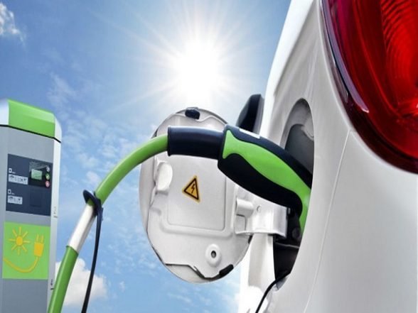 La demande indienne de batteries pour véhicules électriques devrait être