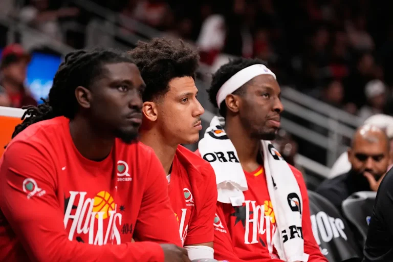 La douce saison des Hawks s'est terminée sur une note