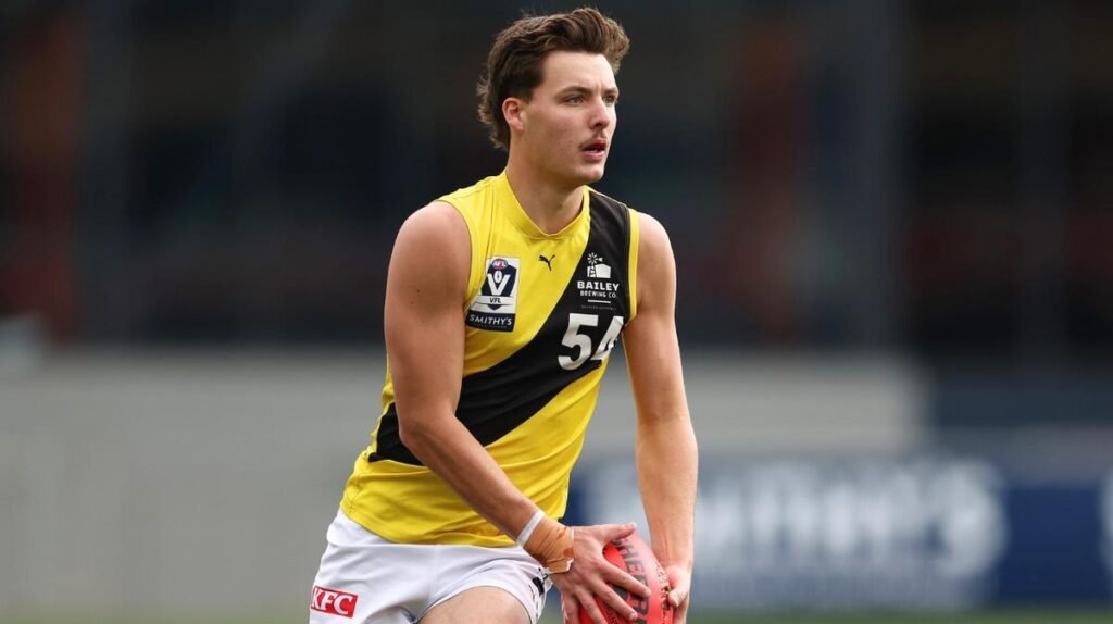 La estrella de Richmond VFL, Harry Scott, está presionando para
