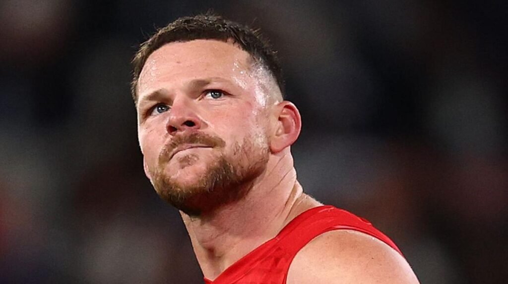 La ex estrella de la AFL, Steven May, admite crudamente
