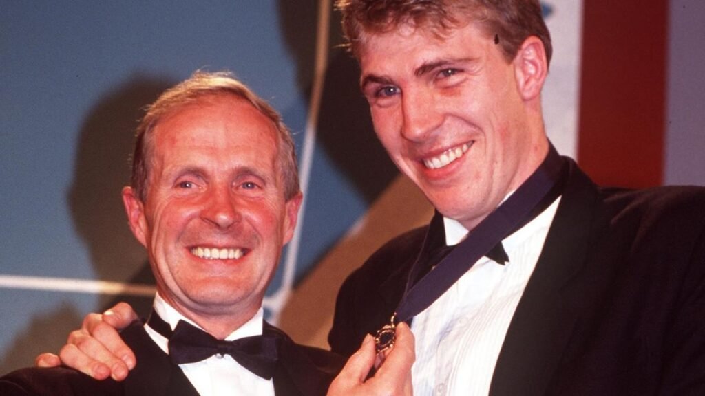 La familia de Jim Stynes ​​llora la muerte del padre