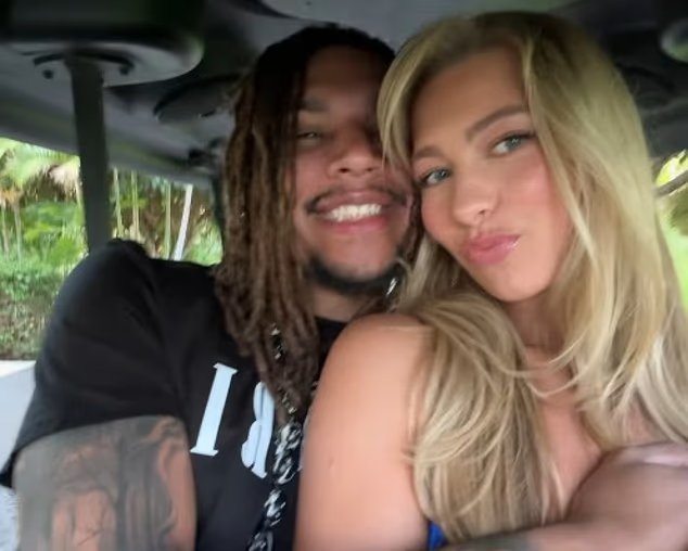 La fiancée au cœur brisé de la tragique star de
