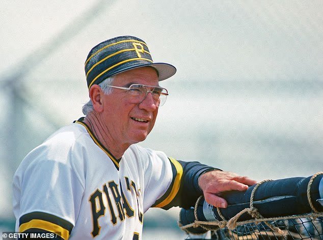 La légende du baseball Bob Skinner décède à 94 ans