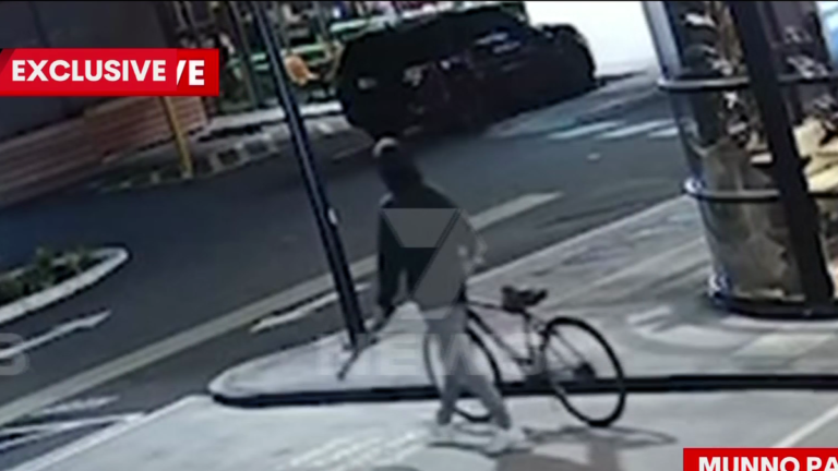 La policía fue llamada a Munno Para de Nando en