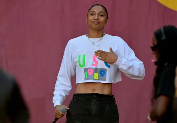 La star de l'USC, Juju Watkins, discute de la rééducation