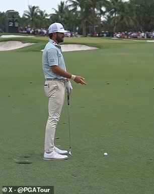 La star du golf Cam Young étonne les fans avec