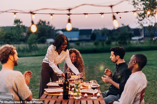Le bon moment pour dîner pour réduire le risque d’accident
