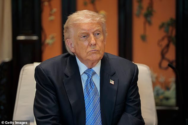 Le juge fait volte-face et rouvre le procès Trump IRS,