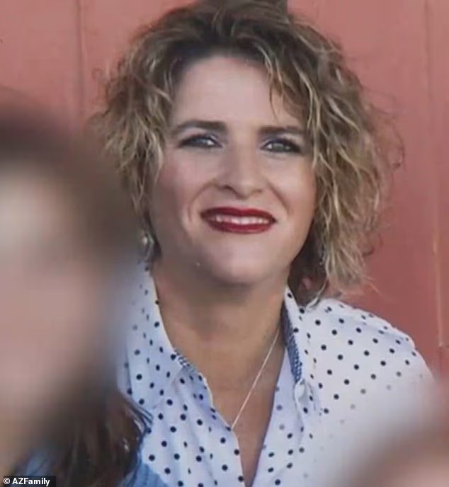 Le mari, 60 ans, a exécuté sa jeune épouse devant