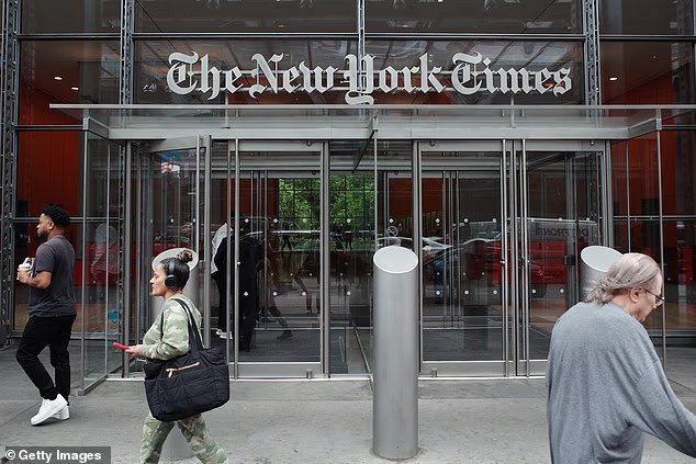 Le personnel du New York Times lance une chasse aux