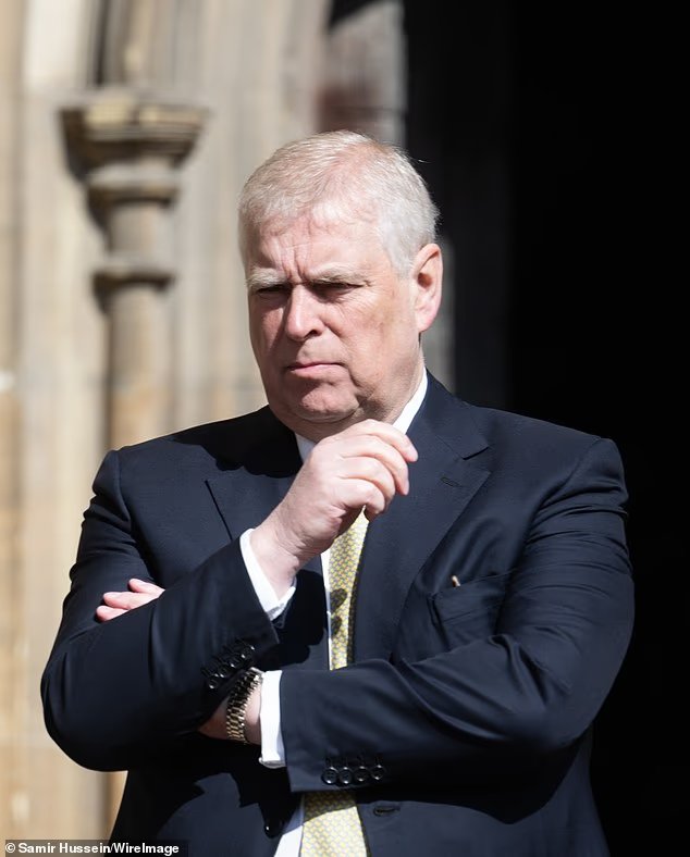 Le procureur Andrew, qui affirme que le royal en disgrâce