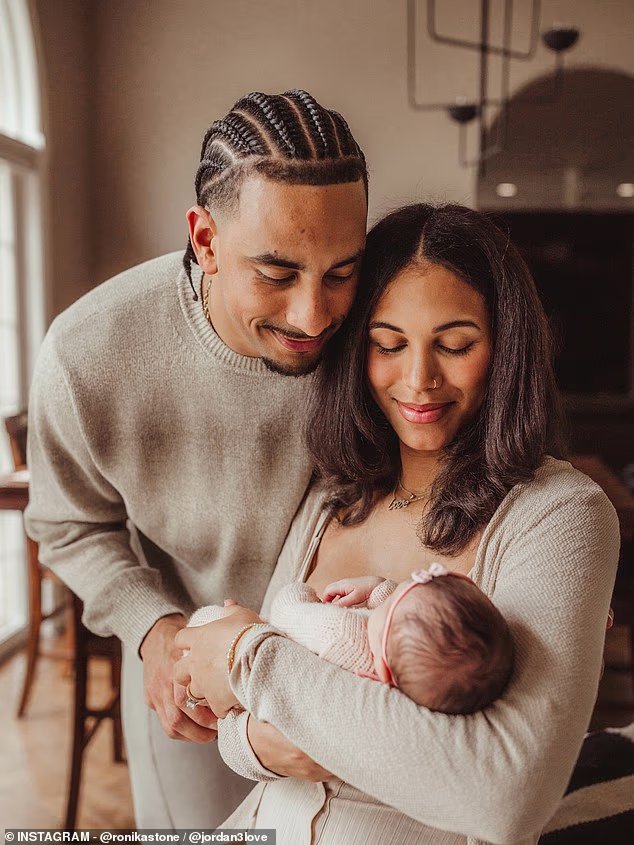 Le quart-arrière des Packers Jordan Love et sa femme Ronica