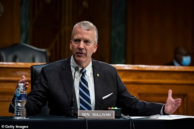 Le sénateur de l'Alaska qui a soutenu la guerre contre