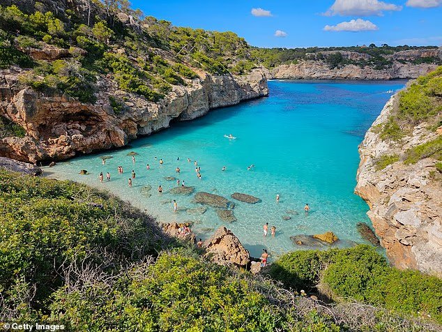 Le ventre sombre d'une île paradisiaque adorée par les Américains