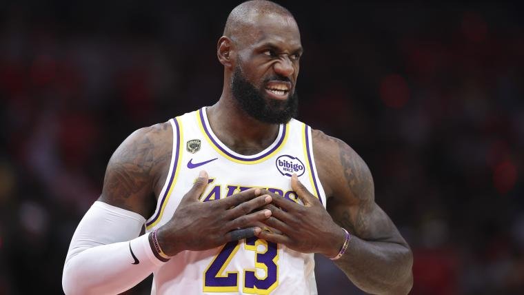 LeBron James est heureux de se démarquer encore à 41