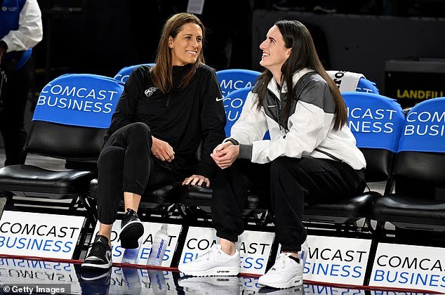 L'entraîneur d'Indiana Fever critiqué pour avoir « licencié » Caitlin