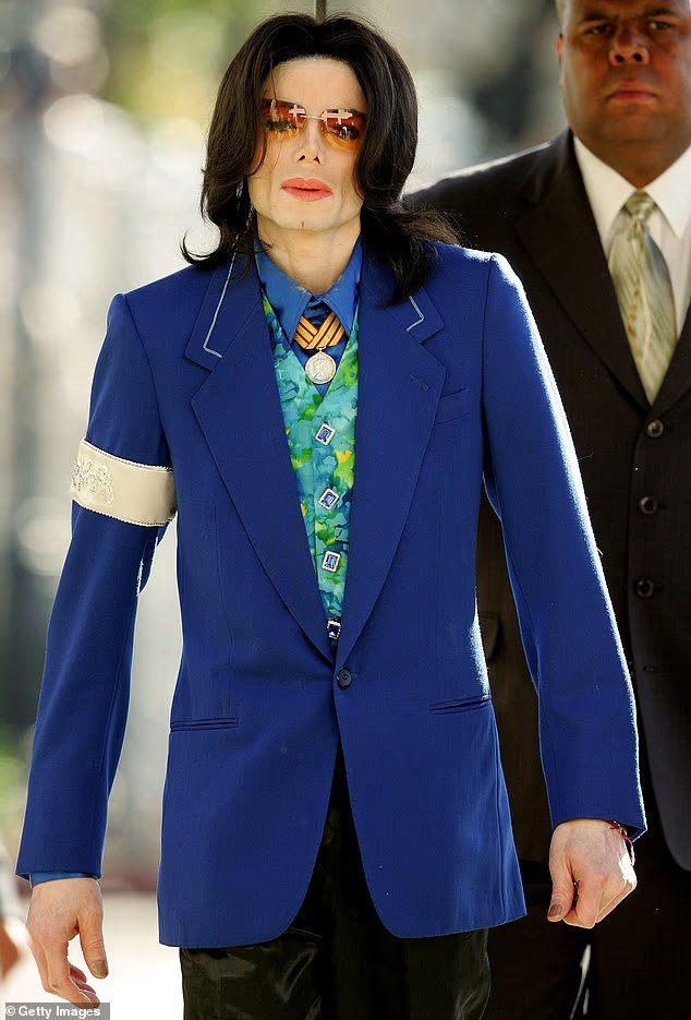 Les allégations méprisables de Michael Jackson concernant les relations sexuelles