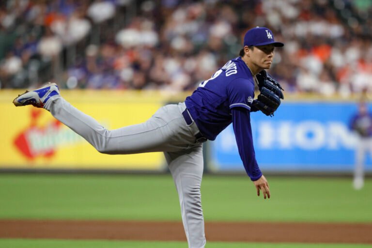 Les chauves-souris des Dodgers se réveillent lors du premier match