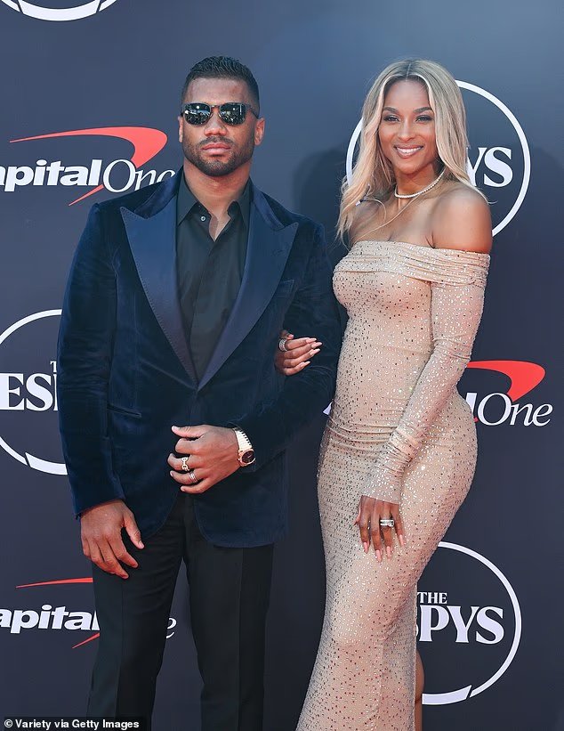 Les espoirs désespérés de Russell Wilson pour une carrière dans