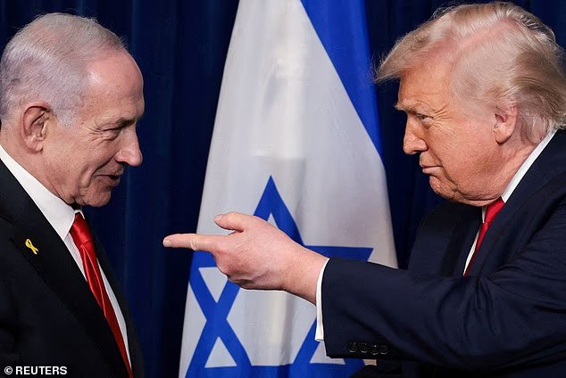 Les faucons de la guerre de Netanyahu tournent autour alors