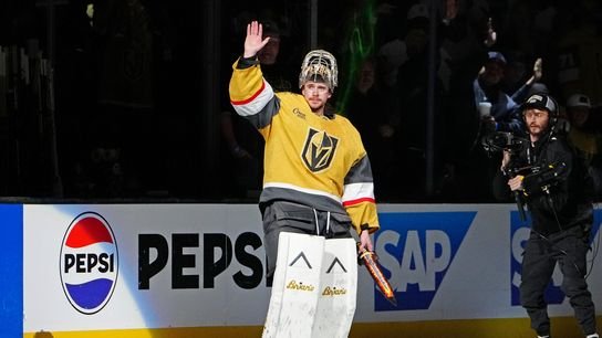 L'histoire de Carter Hart commence avec un chapitre gagnant lors