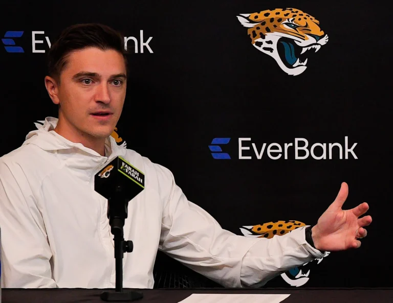 Liste de tous les mouvements des Jaguars de Jacksonville pour