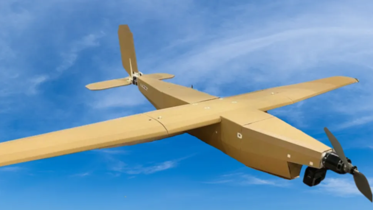 Los drones de cartón de Japón pueden inundar los campos