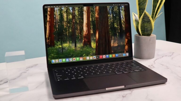 MacBook Pro de 14 pulgadas (M4) frente a MacBook Pro