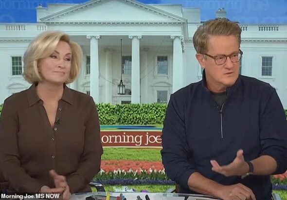 Morning Joe se demande si Trump a vraiment « cligné