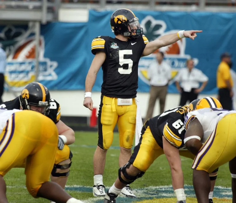 On3 fait revivre l’histoire du football de l’Iowa dans les