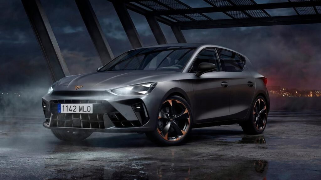 Precios del Cupra Leon Ve 2026: el hatch español PHEV