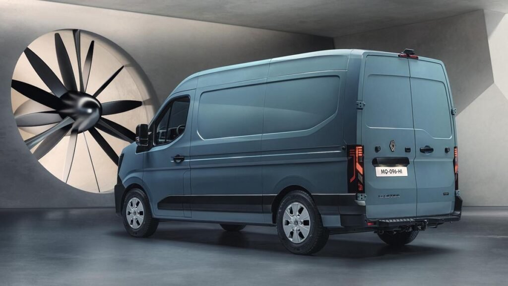 Renault Master 2026: precios de furgonetas diésel y eléctricas de