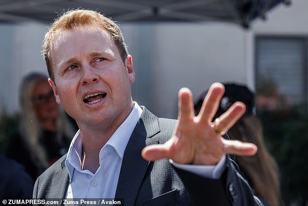 Spencer Pratt s'en prend à avoir été « dénoncé »