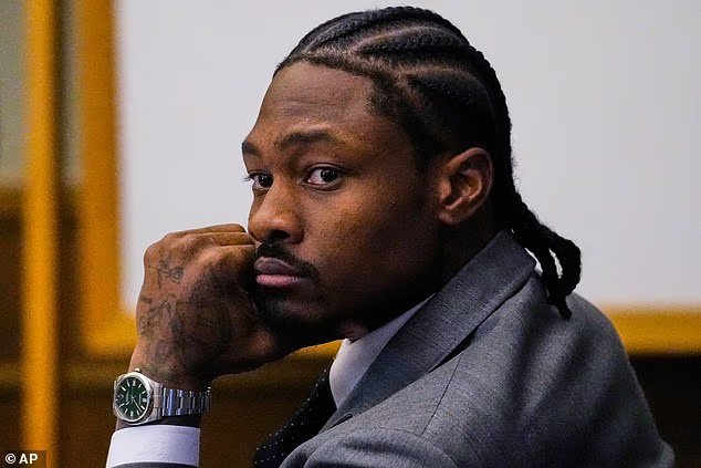 Stefon Diggs reconnu non coupable d'avoir agressé son chef personnel