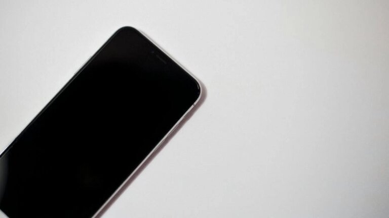 Téléphone de jeu Lenovo Legion Y70 repéré sur Geekbench, devrait