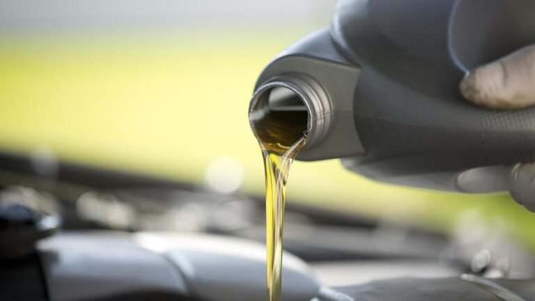 Toyota enfrenta escasez de aceite de motor en los concesionarios