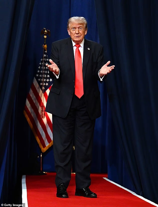 Trump donne l'impression brutale que la députée Ilhan Omar a