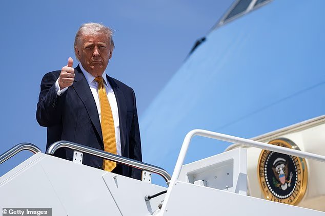 Trump est en Chine à bord d'Air Force One sans