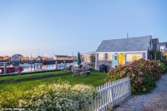 Une vaste maison de Nantucket valant plusieurs millions de dollars