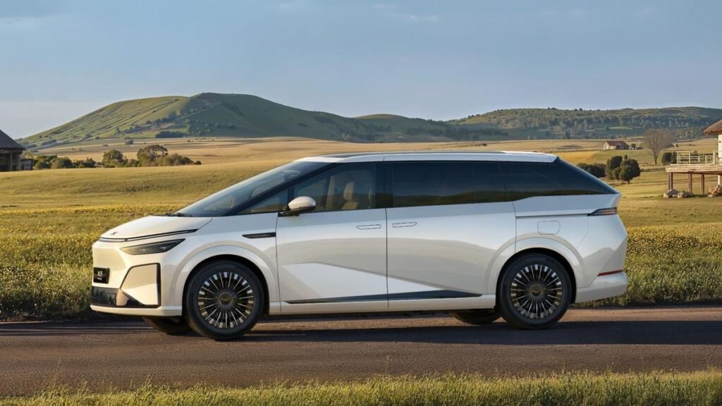 Xpeng X9: el distintivo vehículo eléctrico de transporte de personas
