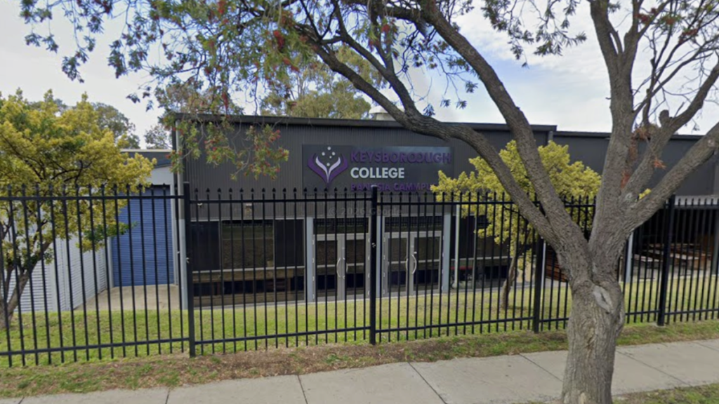 Adolescente acusado de secuestrar a una niña frente al Keysborough