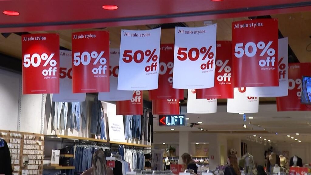 Advertencia de ventas de fin de año financiero, ya que