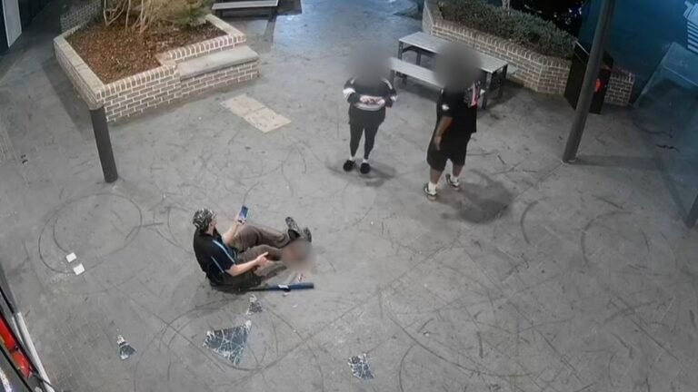 Ataque a la panadería Yarrabilba: Adolescente acusado después de que