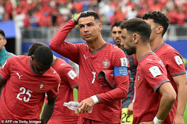 Aujourd'hui, les coéquipiers de Cristiano Ronaldo ont été frappés par
