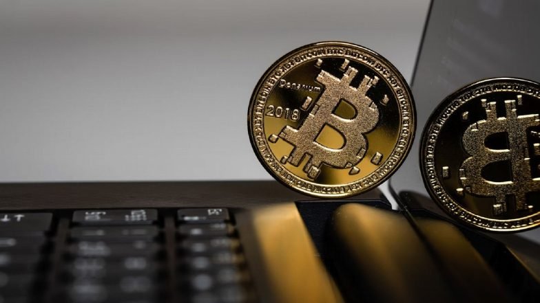 Bitcoin chute en dessous de 60 000 USD pour la