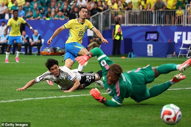 Brésil 2-1 Japon : l'équipe de Carlo Ancelotti gagne malgré