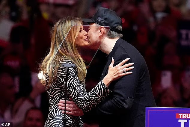 Ce que Melania Trump pensait VRAIMENT d'Elon... alors qu'il dormait