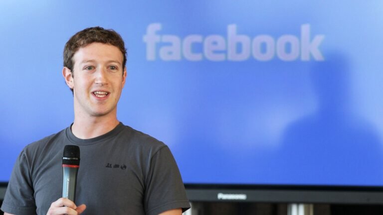 Cita del día de Mark Zuckerberg: "Muévete rápido y rompe
