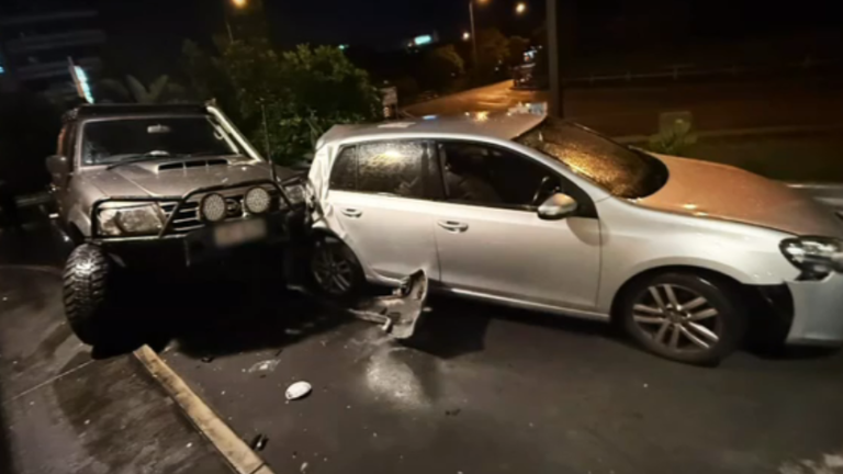 Conductor acusado de chocar auto en Gold Coast Guzmán y