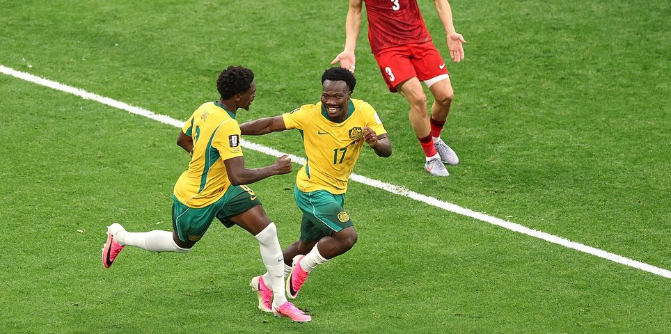 Coupe du monde Australie-Turquie EN DIRECT : le jeune pistolet des